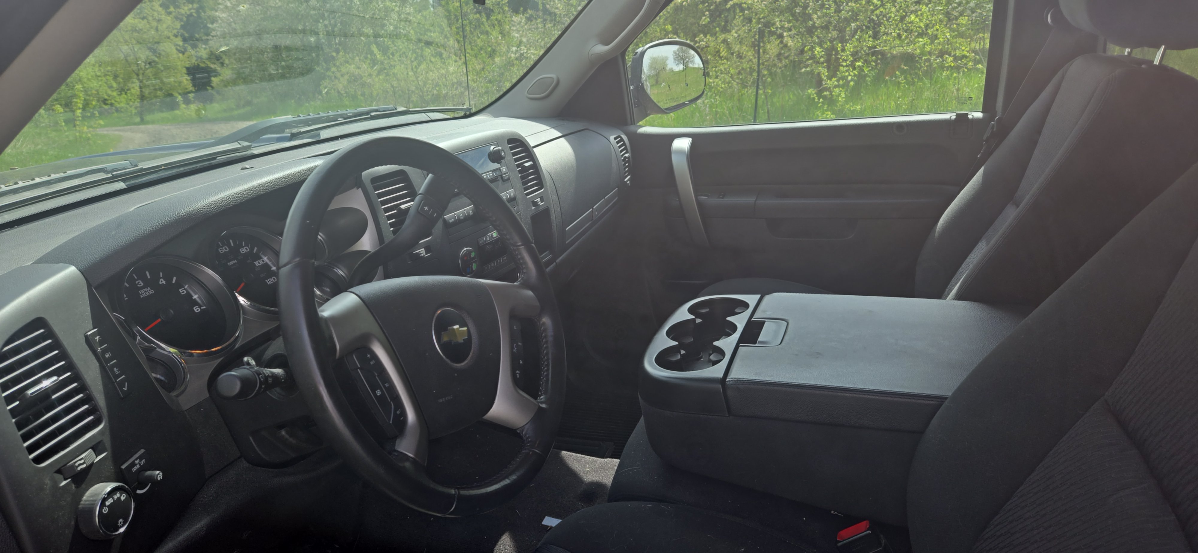 Used 2013 Chevrolet Silverado 1500 LT w/ All-Star Edition AWD/4WD image 9