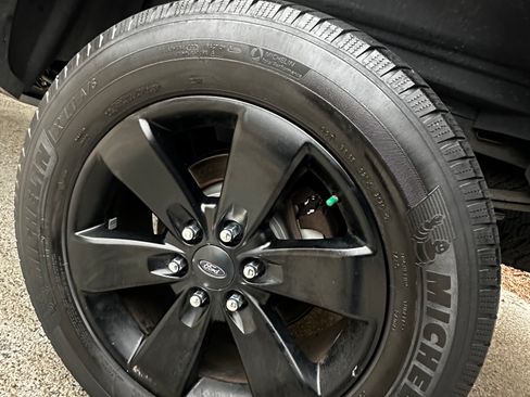 Used 2013 Ford F150 FX4 w/ Luxury Equipment Group image 16