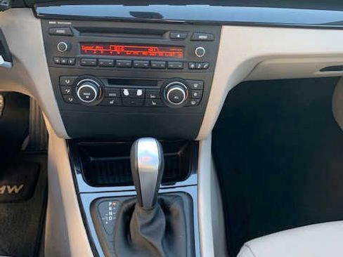 Used 2010 BMW 128i Coupe image 10