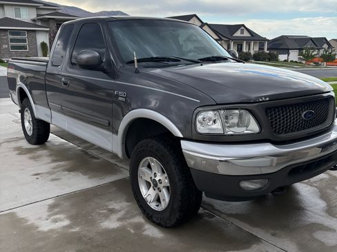 Used 2003 Ford F150 Lariat AWD/4WD image 1