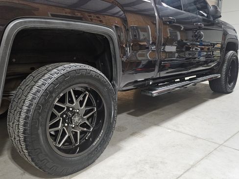 Used 2016 GMC Sierra 1500 SLE w/ SLE Value Package image 13