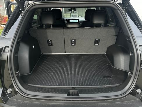 Used 2026 Chevrolet Equinox LT w/ Convenience Package II image 10