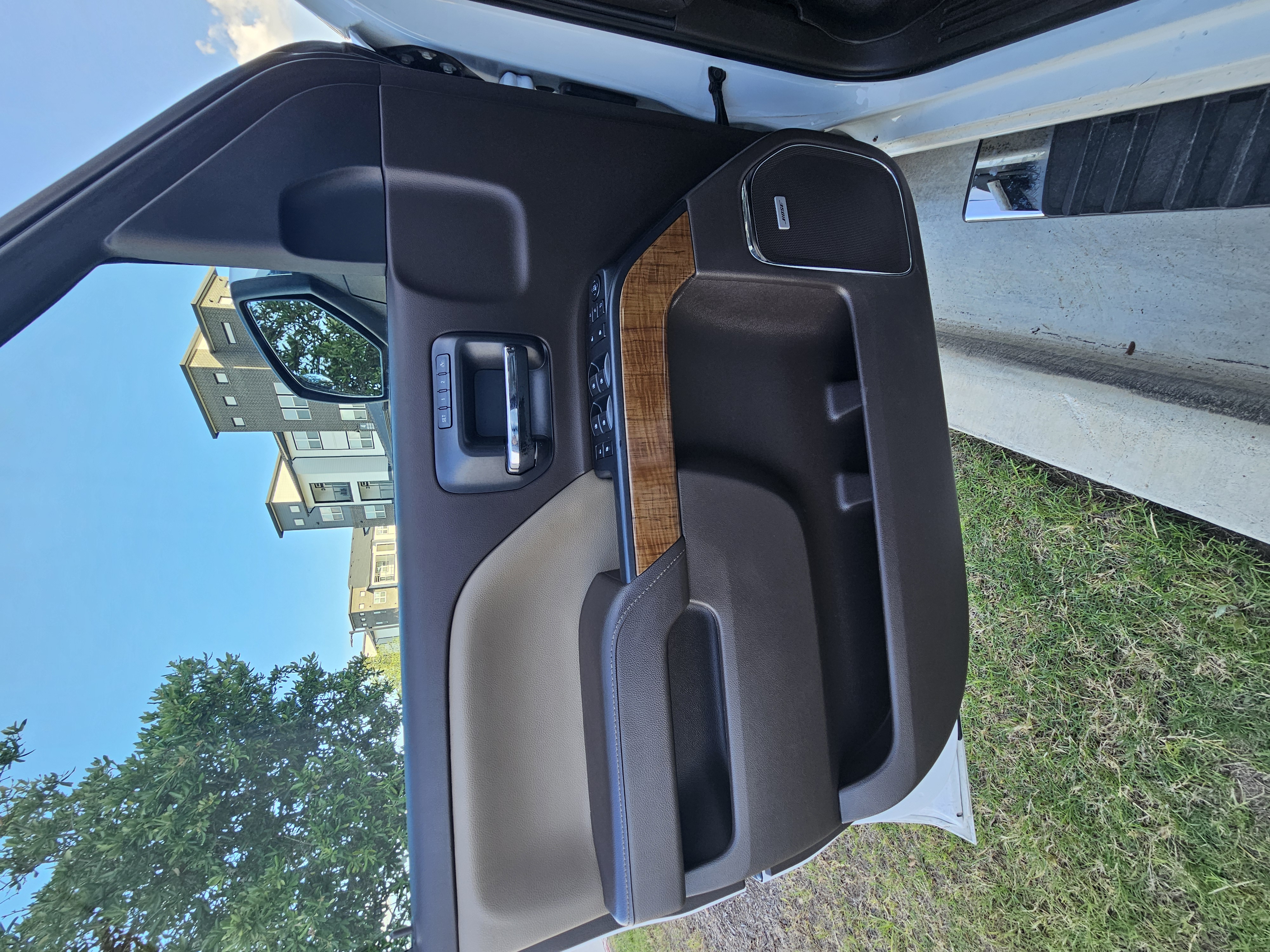 Used 2018 GMC Sierra 1500 SLT w/ Texas SLT Premium Package RWD image 16