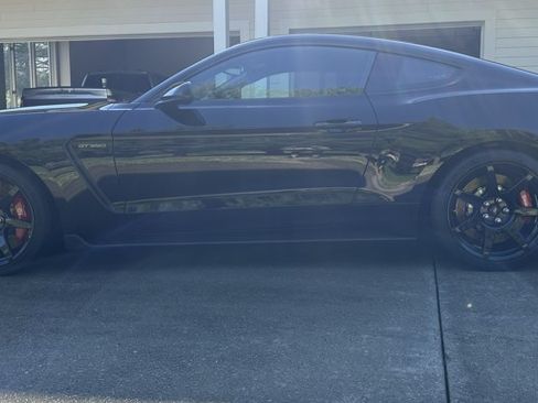 Used 2017 Ford Mustang Shelby GT350R w/ GT350R Equipment Group 920A image 6