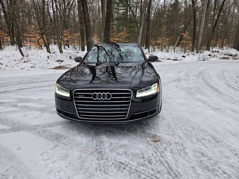 Used 2015 Audi A8 L 4.0T w/ Premium Package image 4