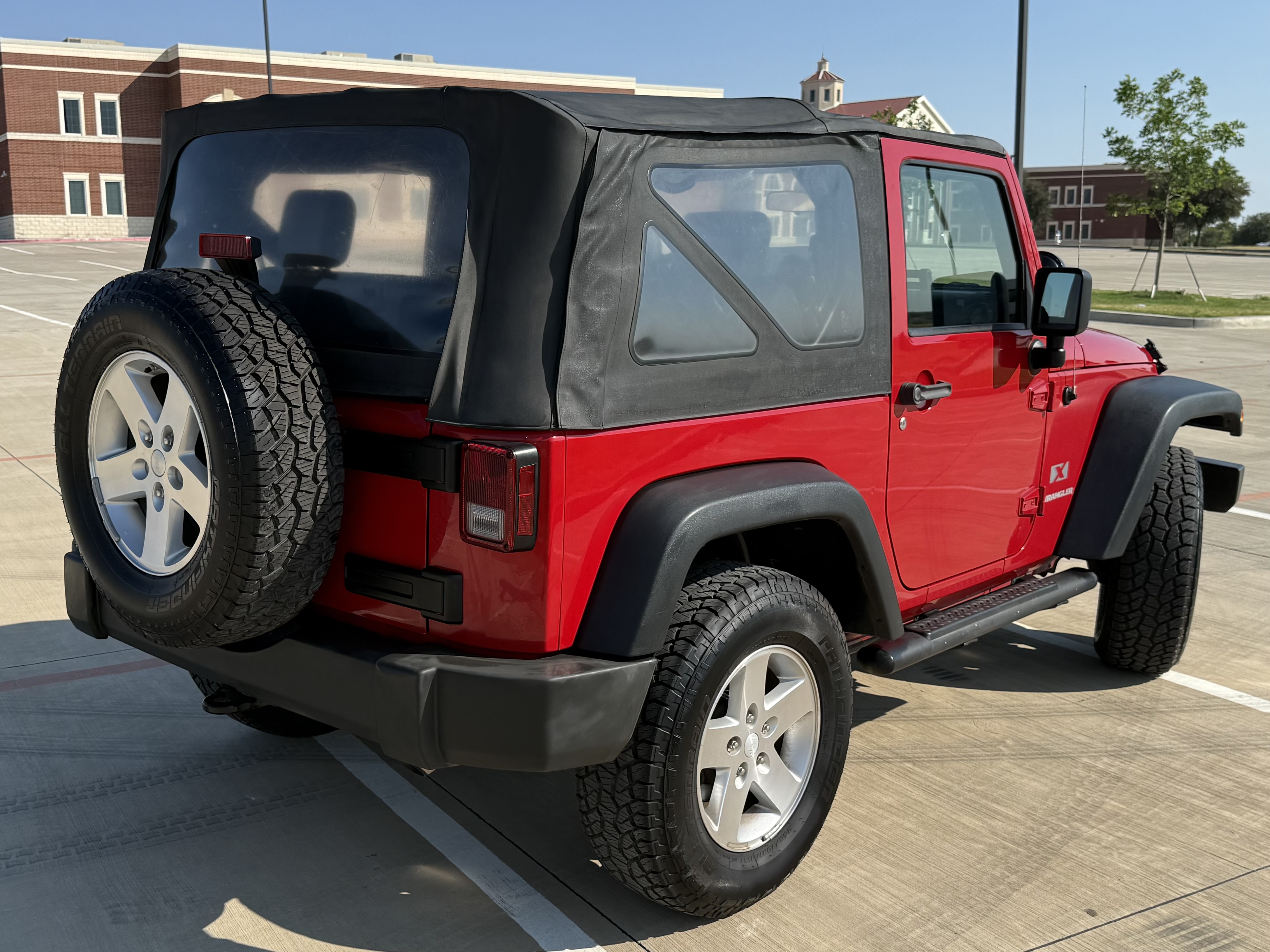 Used 2009 Jeep Wrangler X AWD/4WD image 6