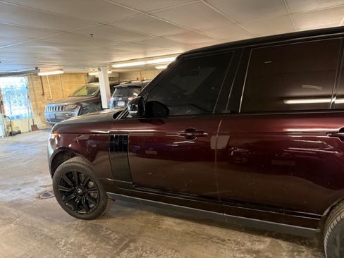 Used 2019 Land Rover Range Rover Supercharged image 5