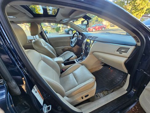 Used 2011 Suzuki Kizashi Sport SLS AWD/4WD image 10