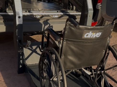 Used 2012 Mercedes-Benz Sprinter 2500 image 15