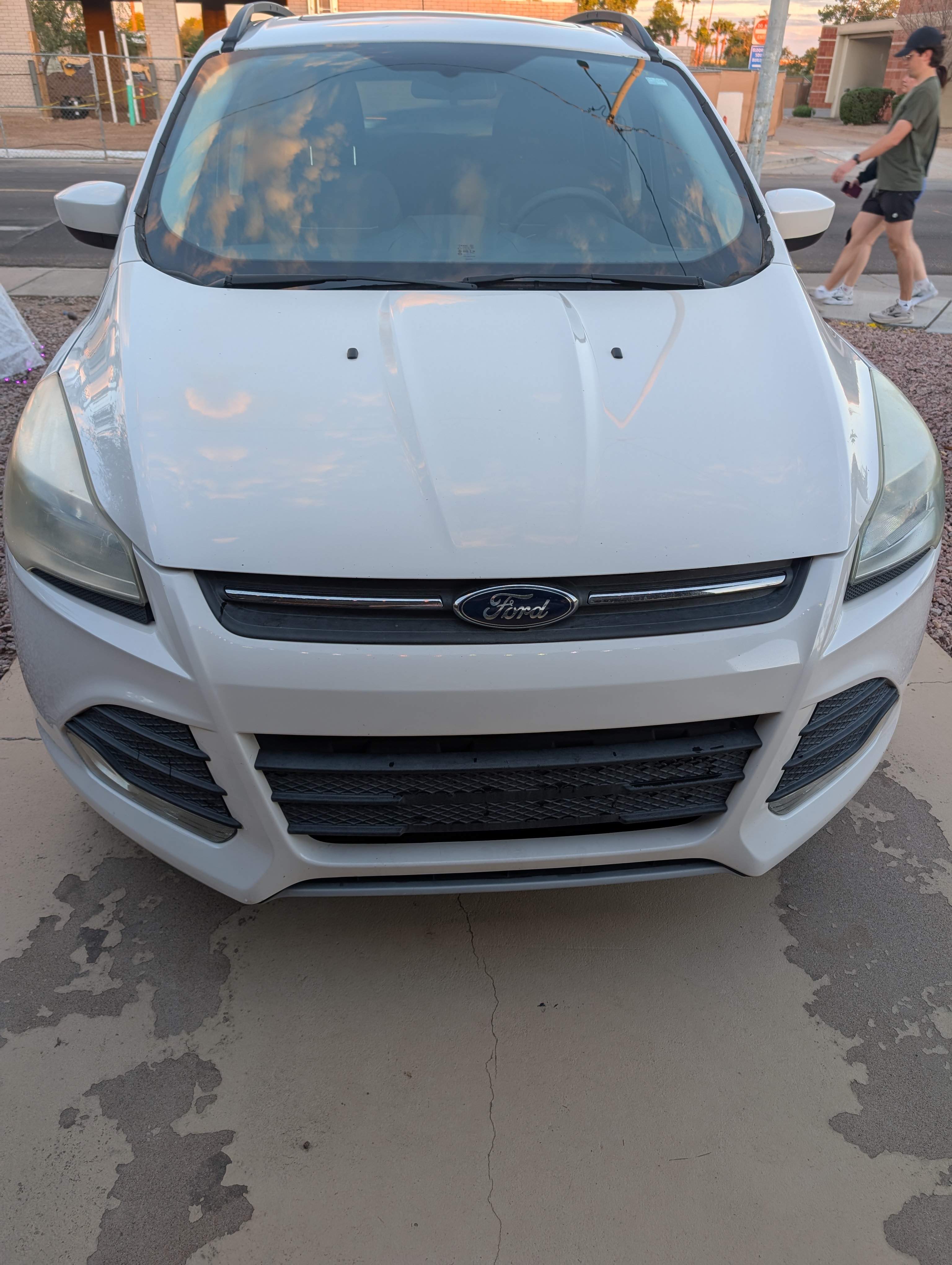 Used 2014 Ford Escape SE w/ Equipment Group 201A FWD image 4