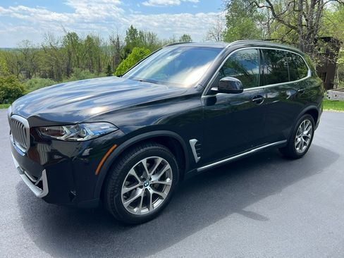 Used 2024 BMW X5 xDrive40i w/ Premium Package AWD/4WD image 10
