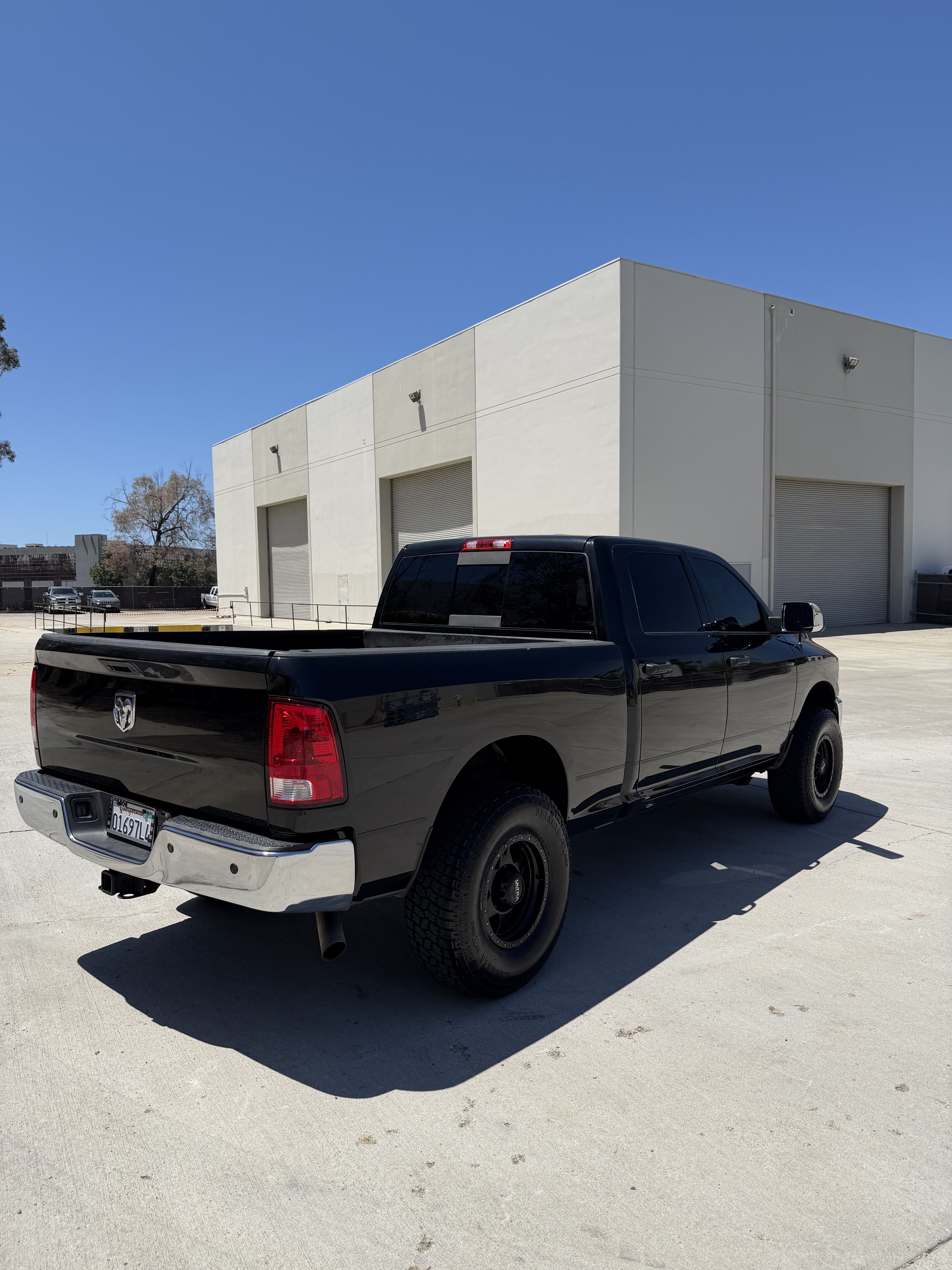Used 2016 RAM 2500 SLT w/ Luxury Group RWD image 5