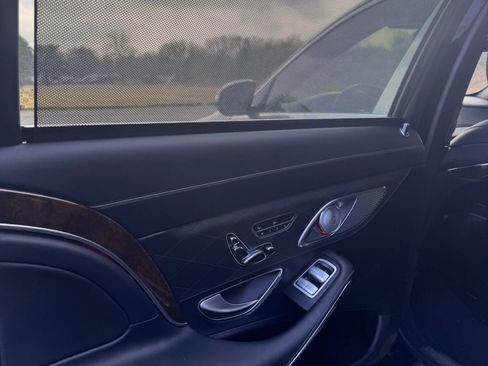 Used 2016 Mercedes-Benz Maybach S 600 image 9