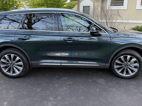 Used 2022 Lincoln Corsair Reserve w/ Elements Package AWD/4WD image 1