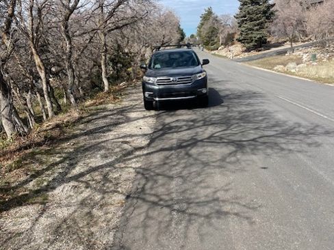 Used 2012 Toyota Highlander SE w/ Tow Pkg image 15