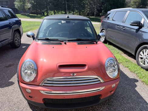 Used 2005 MINI Cooper S FWD image 6