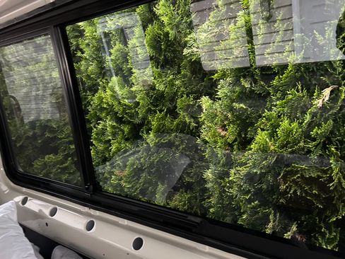 Used 2021 Mercedes-Benz Sprinter 2500 image 8