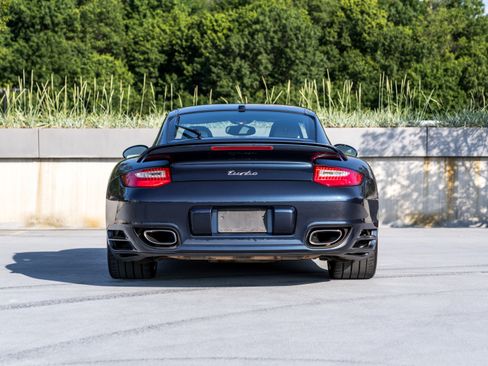 Used 2011 Porsche 911 4 Coupe image 6