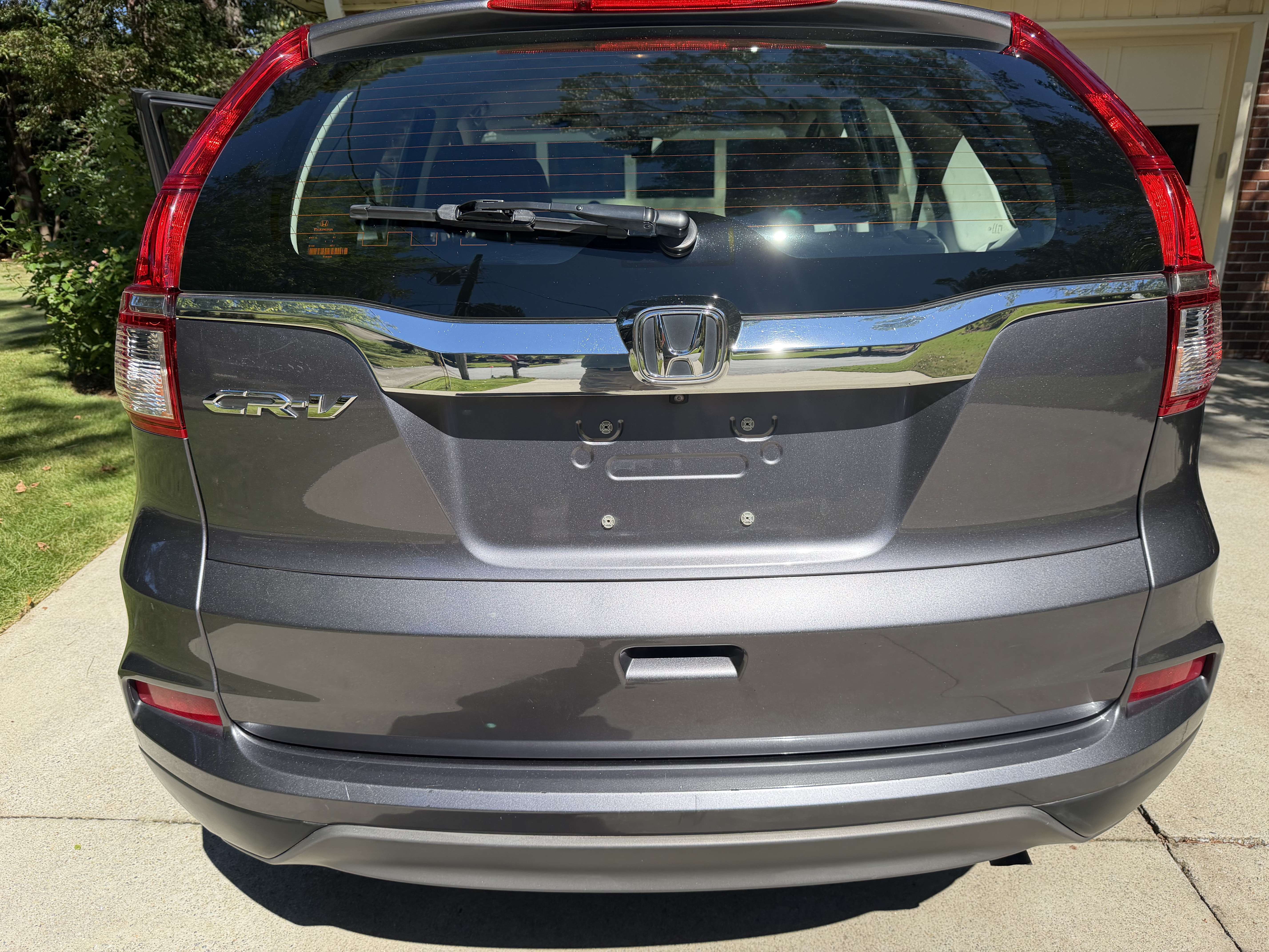 Used 2016 Honda CR-V LX image 11