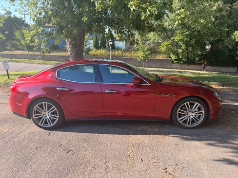 Used 2014 Maserati Ghibli S Q4 AWD/4WD image 6