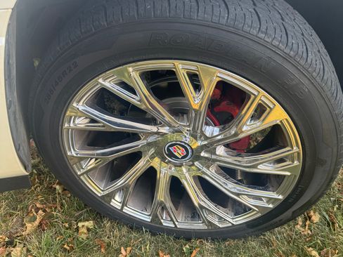 Used 2007 Cadillac Escalade ESV AWD w/ Information Package image 12