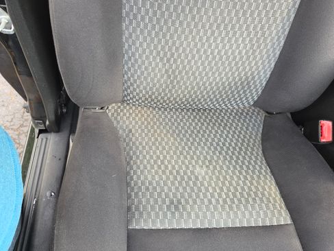 Used 2012 Chevrolet Colorado LT RWD image 30
