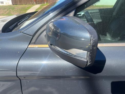 Used 2016 Volvo XC60 T5 Premier image 9