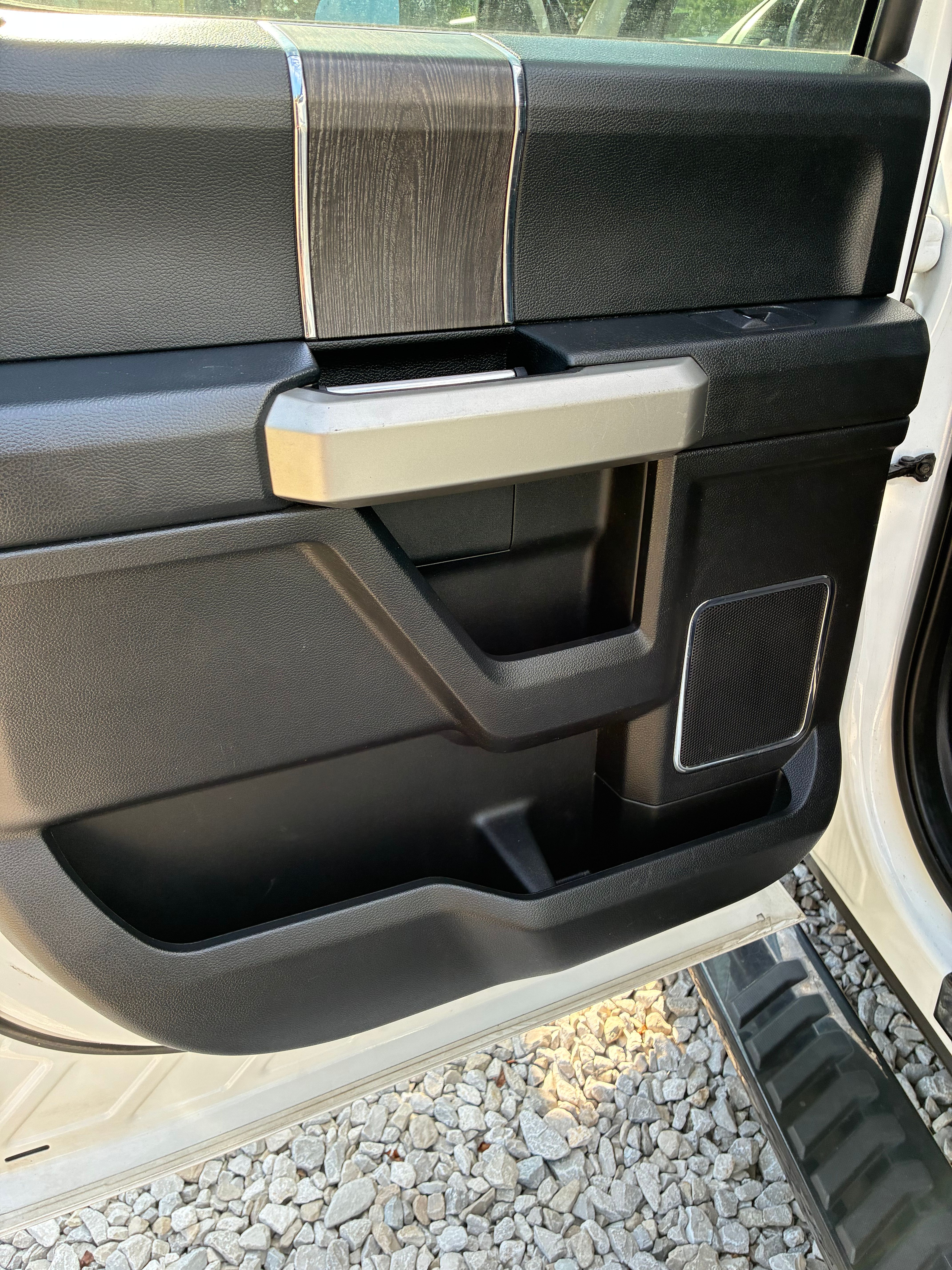 Used 2021 Ford F250 Lariat AWD/4WD image 23