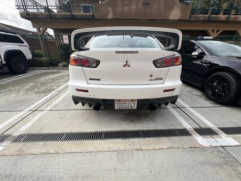 Used 2014 Mitsubishi Lancer Evolution GSR image 5