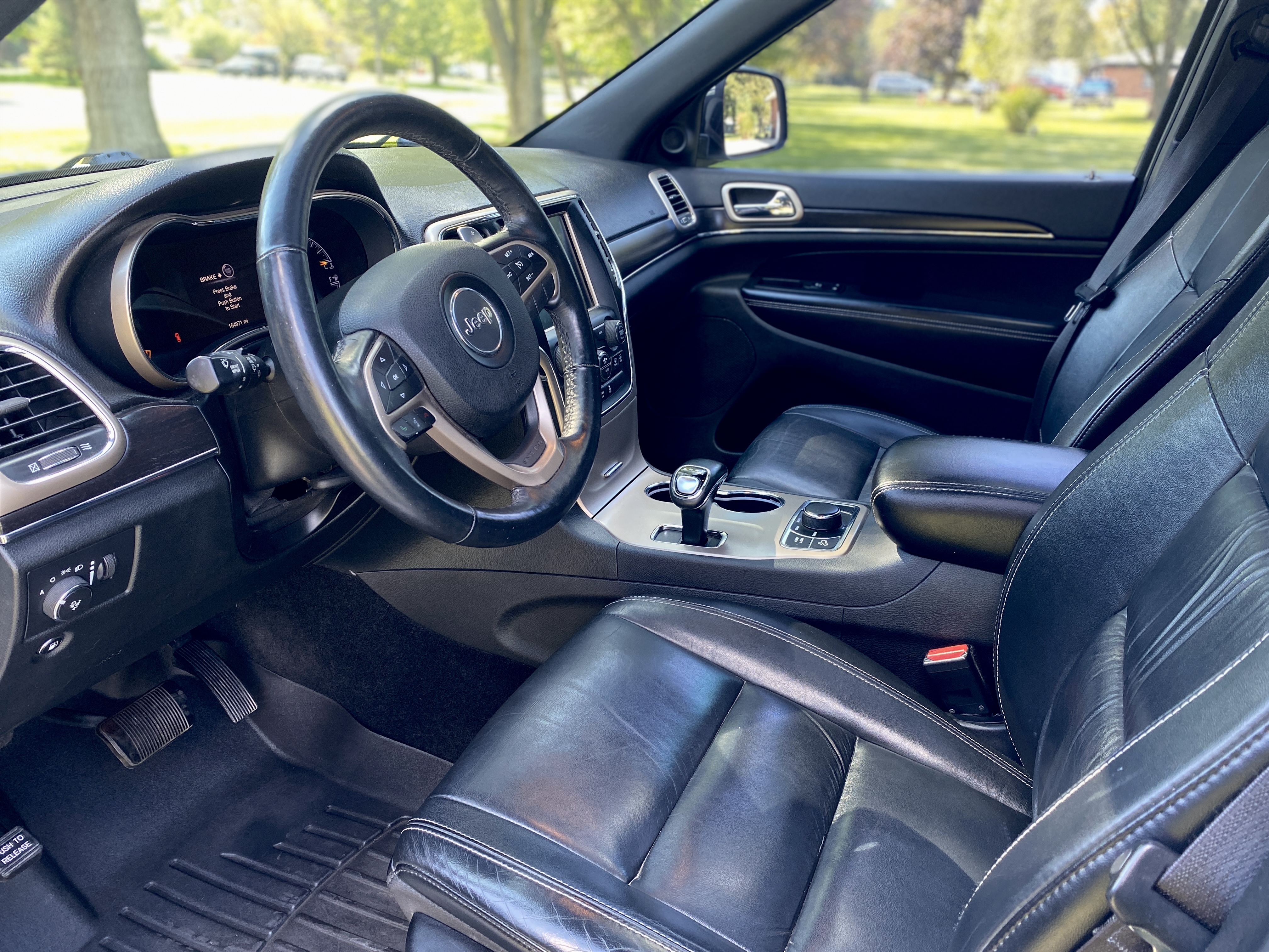 Used 2014 Jeep Grand Cherokee Limited AWD/4WD image 11