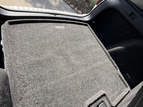 Used 2018 Volkswagen Golf Alltrack SEL image 13