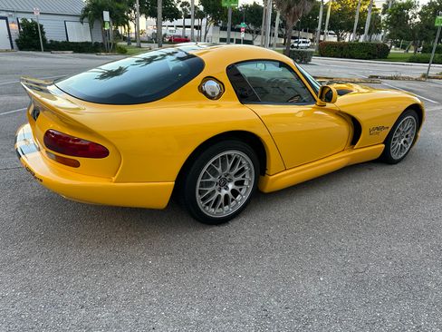 Used 2002 Dodge Viper GTS image 26