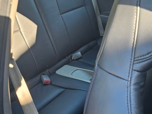 Used 2006 Acura RSX Type-S image 9