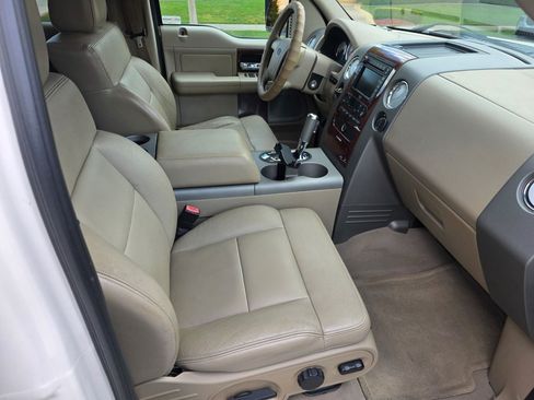 Used 2007 Ford F150 Lariat RWD image 14