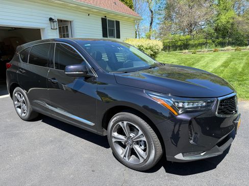 Used 2023 Acura RDX AWD w/ Advance Package image 1