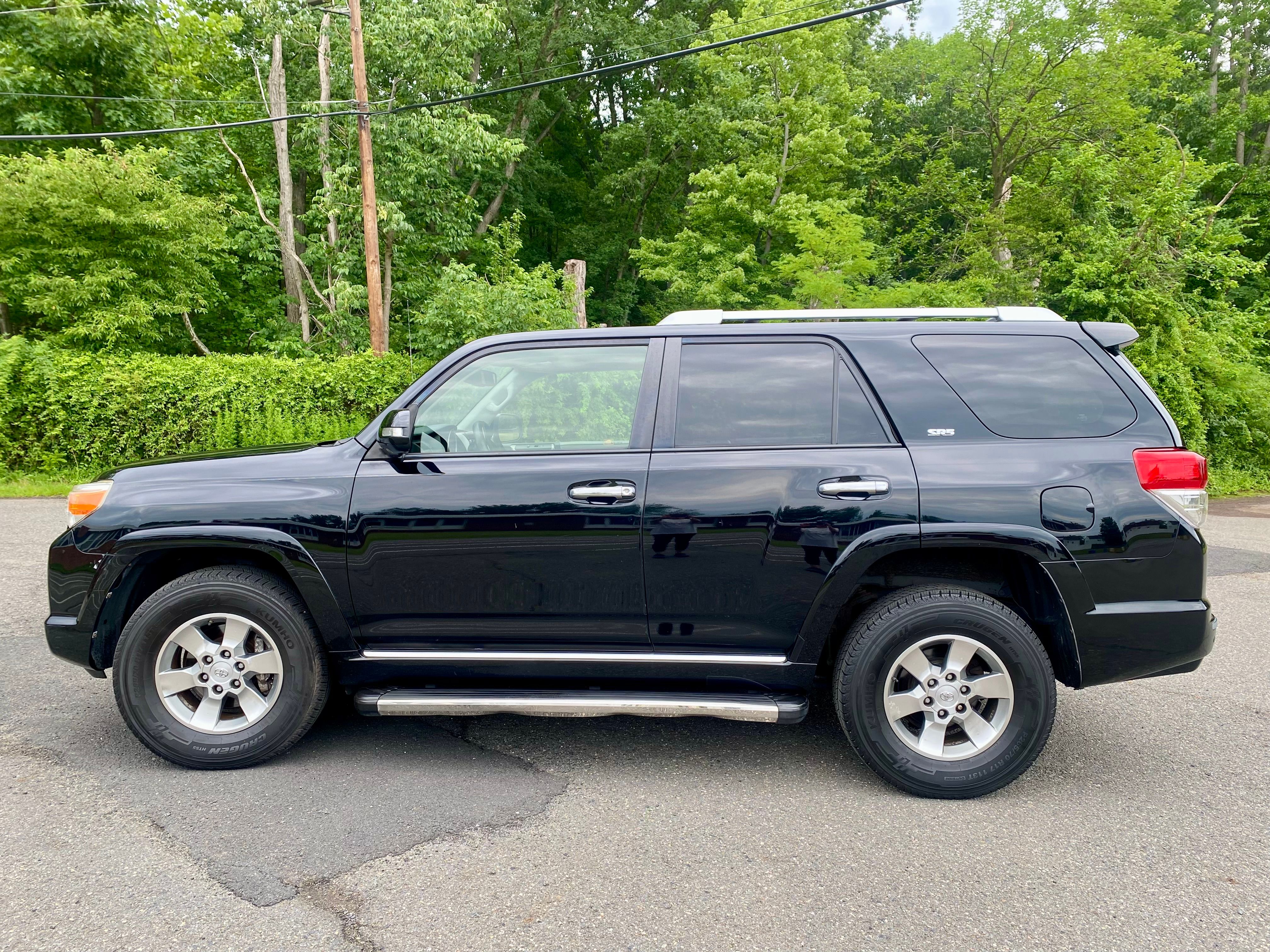 Used 2013 Toyota 4Runner SR5 w/ Convenience Pkg AWD/4WD image 4