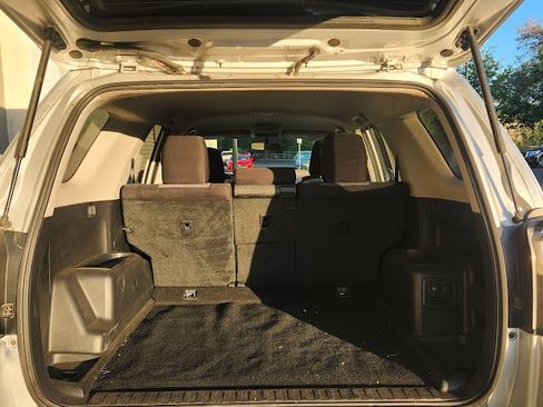 Used 2015 Toyota 4Runner SR5 image 14