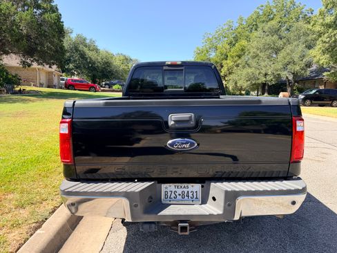 Used 2010 Ford F350 Lariat RWD image 9
