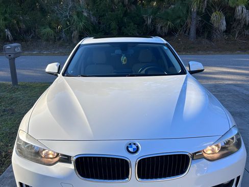 Used 2014 BMW 328i xDrive 328i xDrive Sedan 4D image 2
