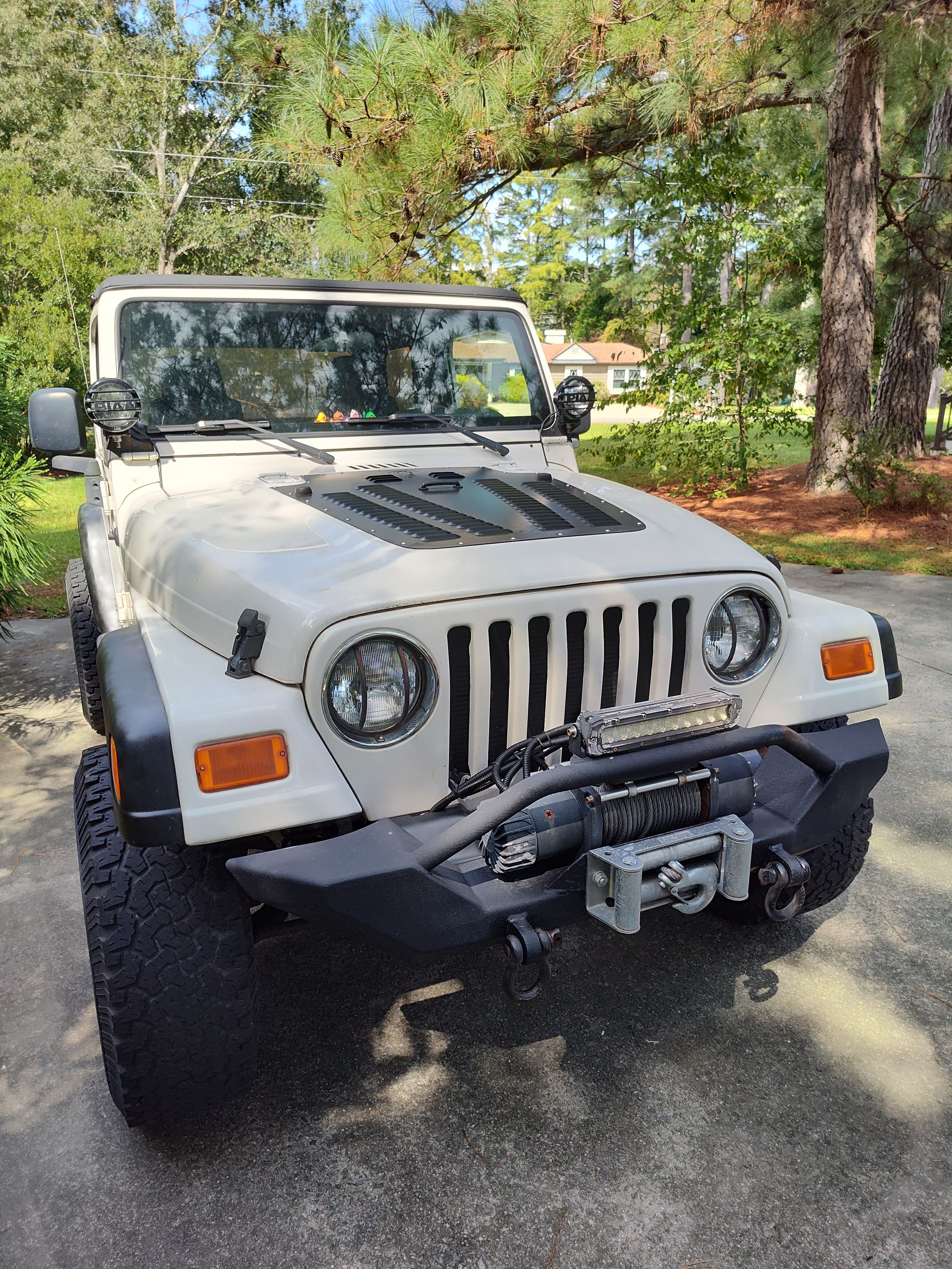 Used 2005 Jeep Wrangler X AWD/4WD image 2