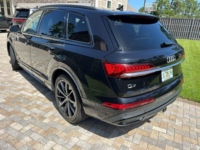 Used 2021 Audi Q7 3.0T Premium Plus w/ Premium Plus Package AWD/4WD image 6