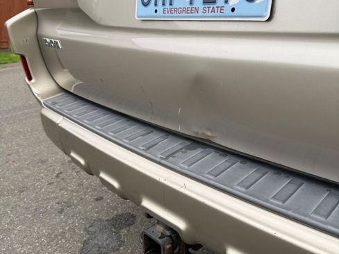 Used 2005 Toyota 4Runner Sport image 13