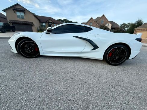Used 2020 Chevrolet Corvette Stingray Premium Cpe w/ 3LT Preferred Equipment Group RWD image 2