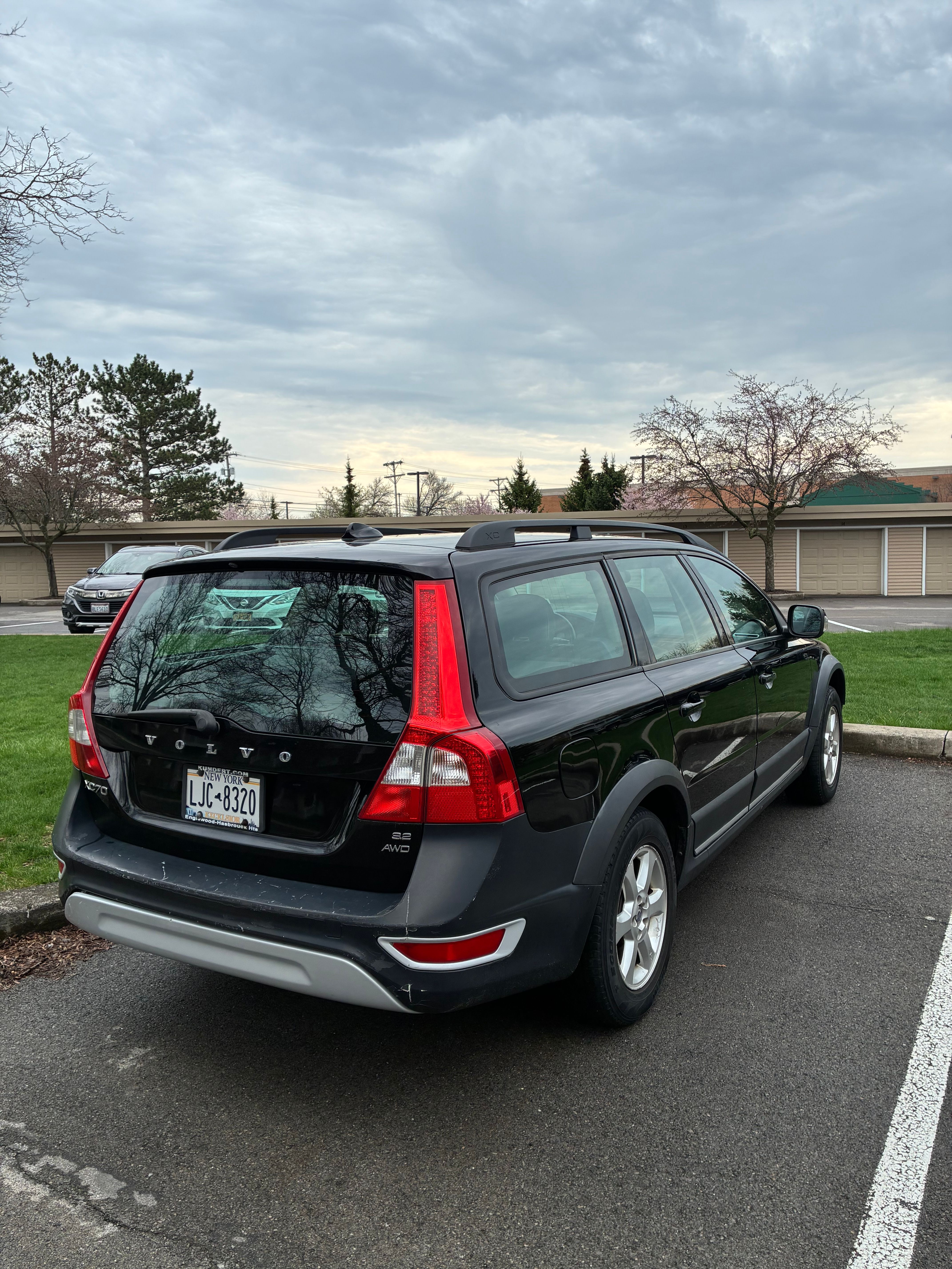 Used 2008 Volvo XC70 3.2 AWD/4WD image 4