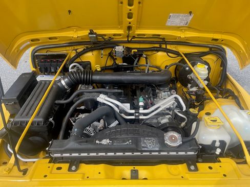 Used 2006 Jeep Wrangler X w/ Tire & Wheel Group (Ecco) image 20