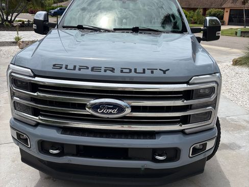 Used 2024 Ford F350 Limited w/ FX4 Off-Road Package AWD/4WD image 10
