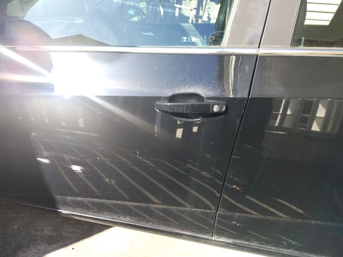 Used 2016 Chevrolet Sonic LT image 16