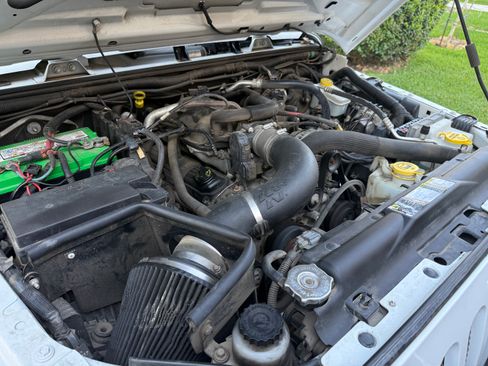 Used 2011 Jeep Wrangler Unlimited Sport image 12