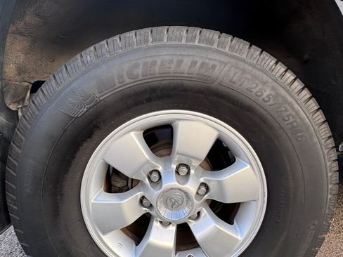 Used 2007 Toyota 4Runner Sport image 14