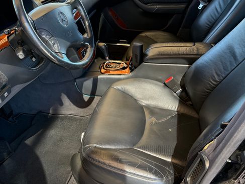 Used 2005 Mercedes-Benz S 430 S 430 Sedan 4D image 11